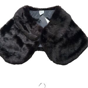 Ruyi brown faux fur cape size small neo